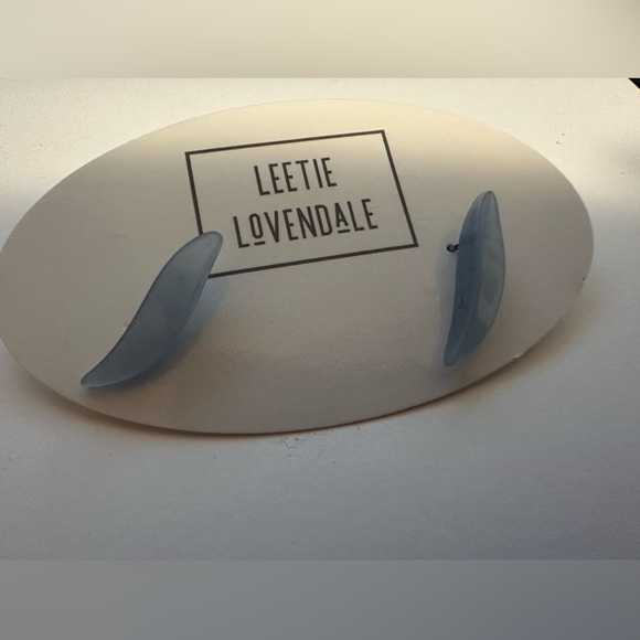 leetie lovendale Jewelry - NWT Blue Earrings